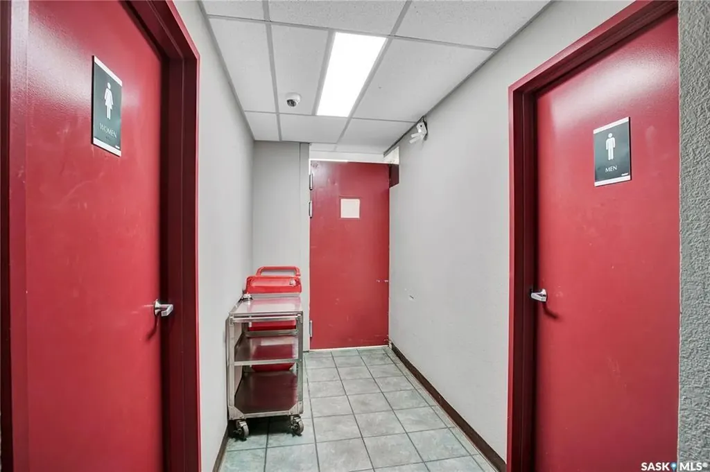 1013 Broadway Avenue Saskatoon SK S7N 1C1