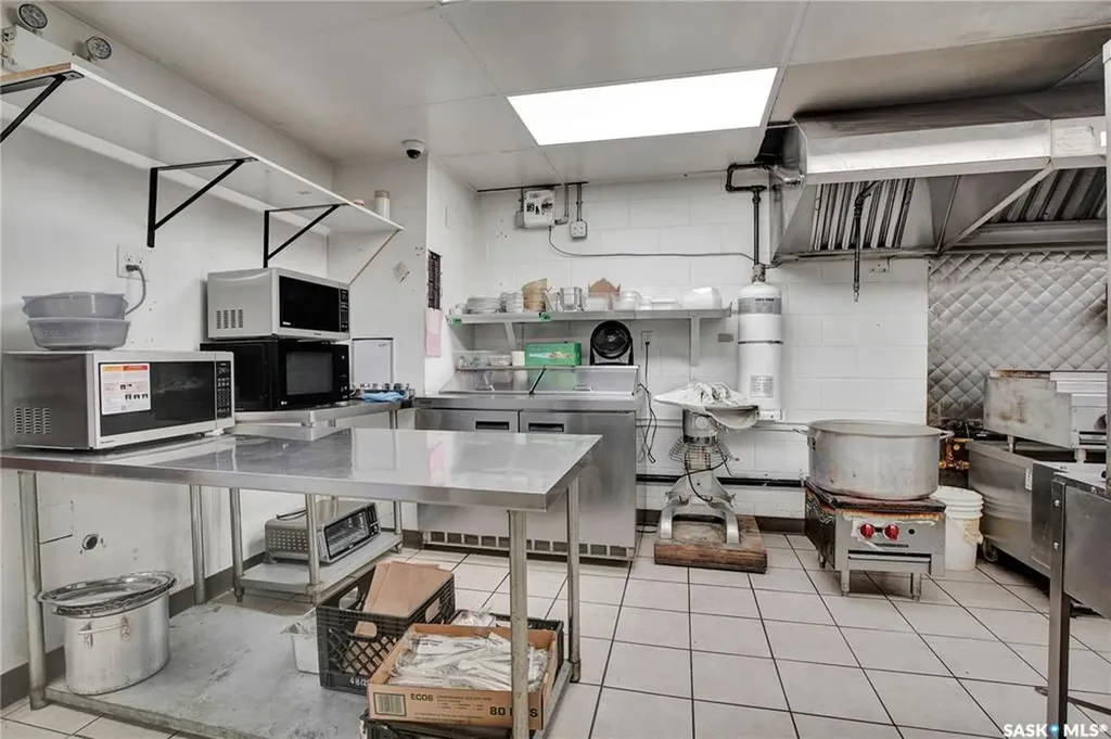 1013 Broadway Avenue Saskatoon SK S7N 1C1