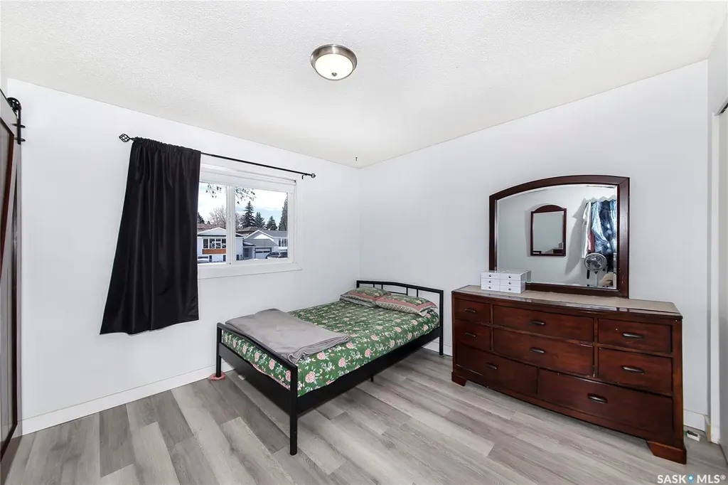 639 Redberry Road Saskatoon SK S7K 4S4