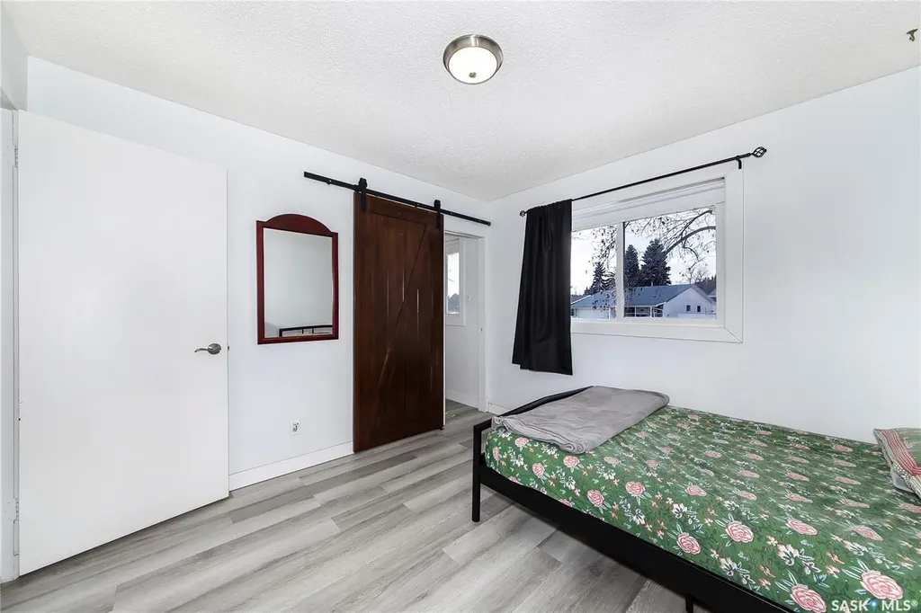 639 Redberry Road Saskatoon SK S7K 4S4