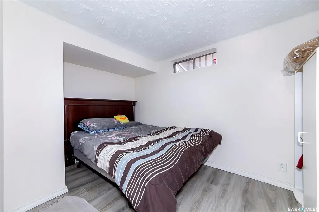 639 Redberry Road Saskatoon SK S7K 4S4