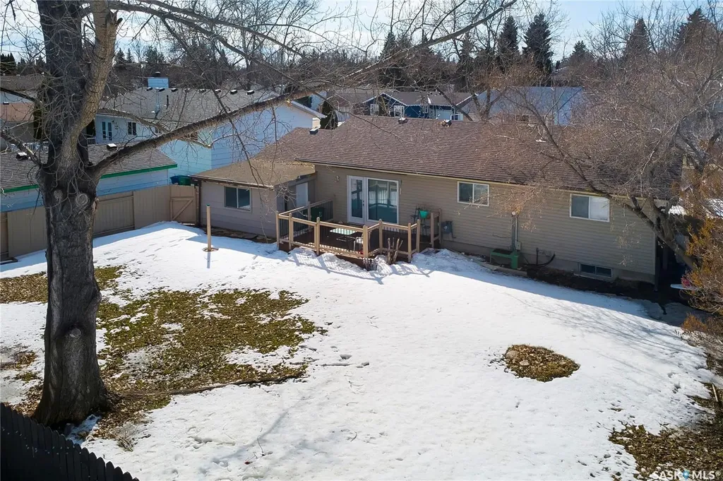 639 Redberry Road Saskatoon SK S7K 4S4