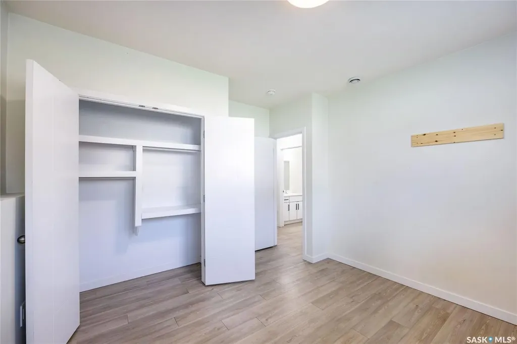 106 Kenaschuk Crescent Saskatoon SK S7W 0Y6