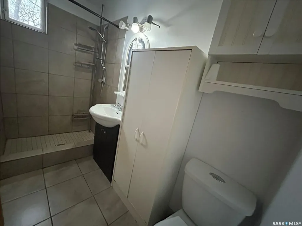 1042 Coteau Street W Moose Jaw SK S6H 5G4
