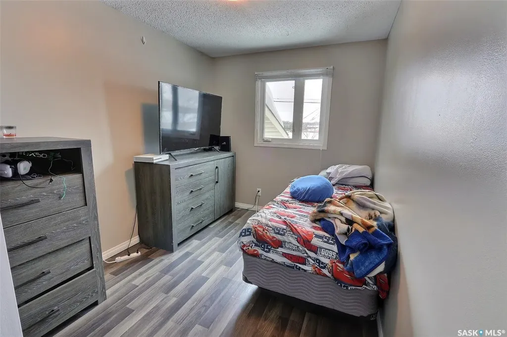 835 7th Street E Prince Albert SK S6V 6T3