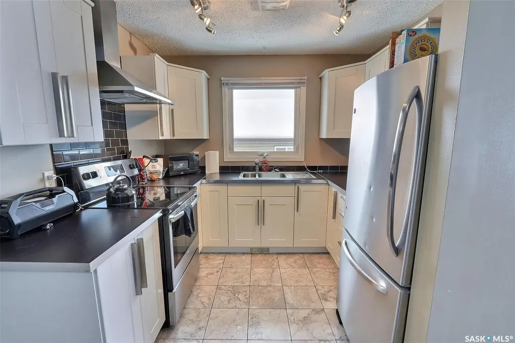 835 7th Street E Prince Albert SK S6V 6T3