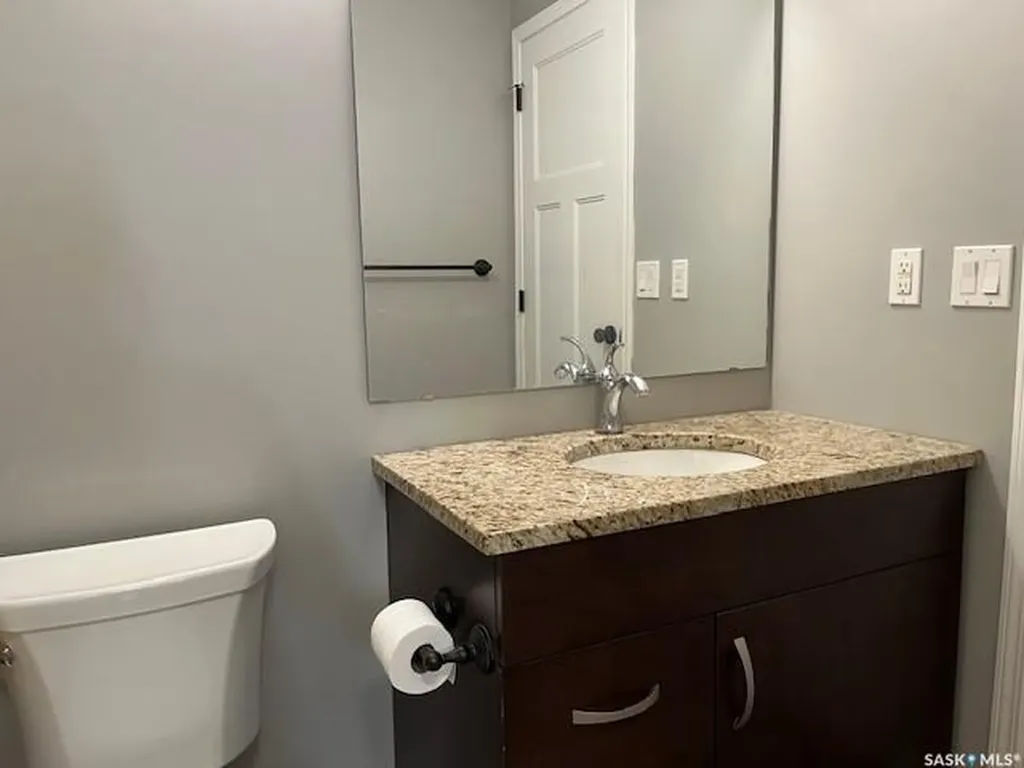1220 Blackfoot Drive Regina SK S4S 6T2