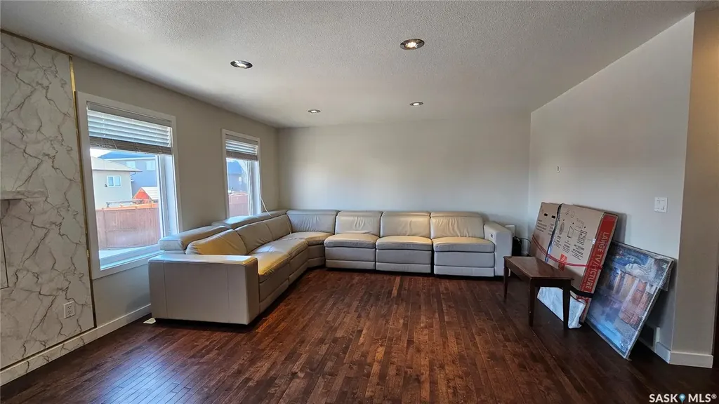435 Pichler Crescent Saskatoon SK S7V 0H2