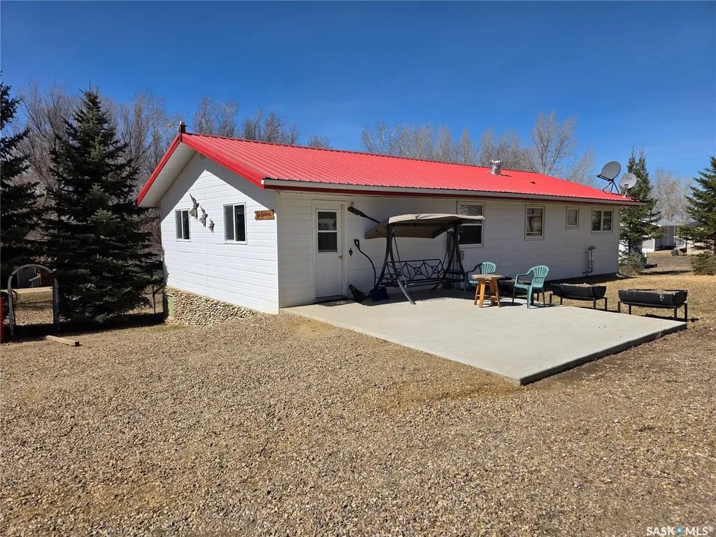 1 Fishermans Cove Bone Creek Rm No. 108 SK S0N 2N0
