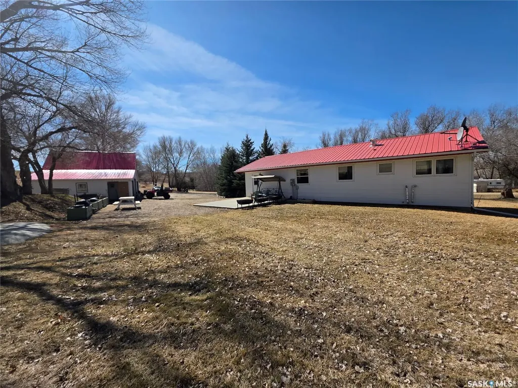 1 Fishermans Cove Bone Creek Rm No. 108 SK S0N 2N0