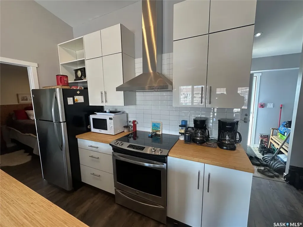 1250 Aaro Avenue Elbow SK S0H 1J0