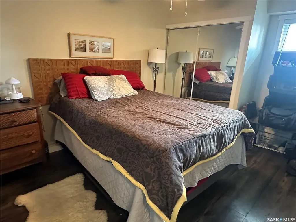 1250 Aaro Avenue Elbow SK S0H 1J0