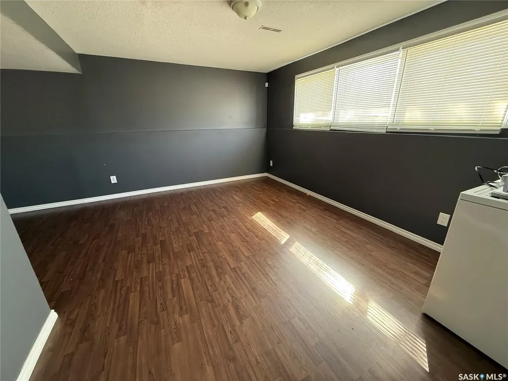 1498 Lacroix Street Prince Albert SK S6V 7T8