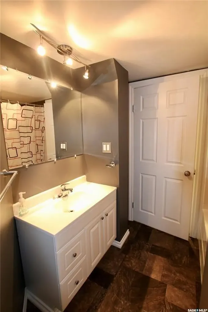 1498 Lacroix Street Prince Albert SK S6V 7T8