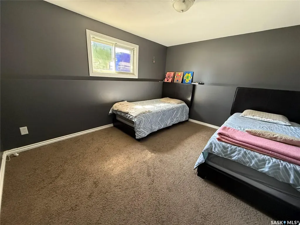 1498 Lacroix Street Prince Albert SK S6V 7T8