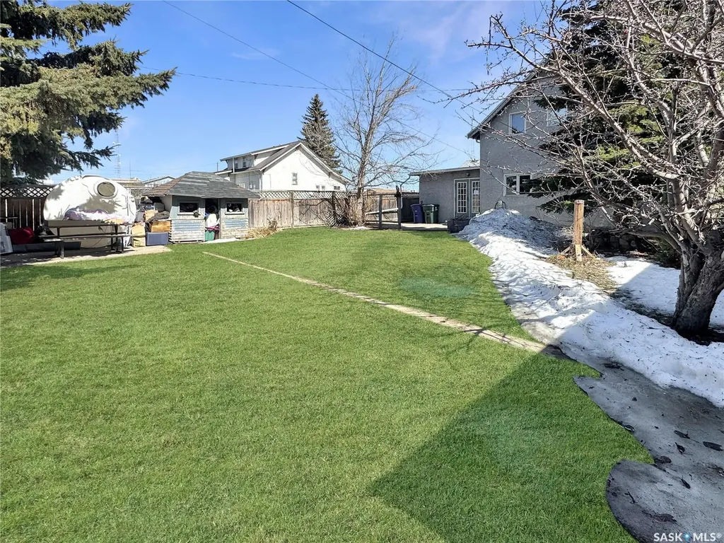 209 Main Street Wilkie SK S0K 4W0