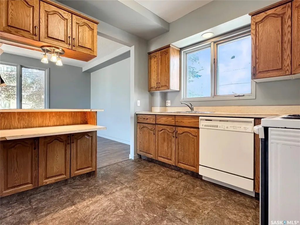 209 Main Street Wilkie SK S0K 4W0