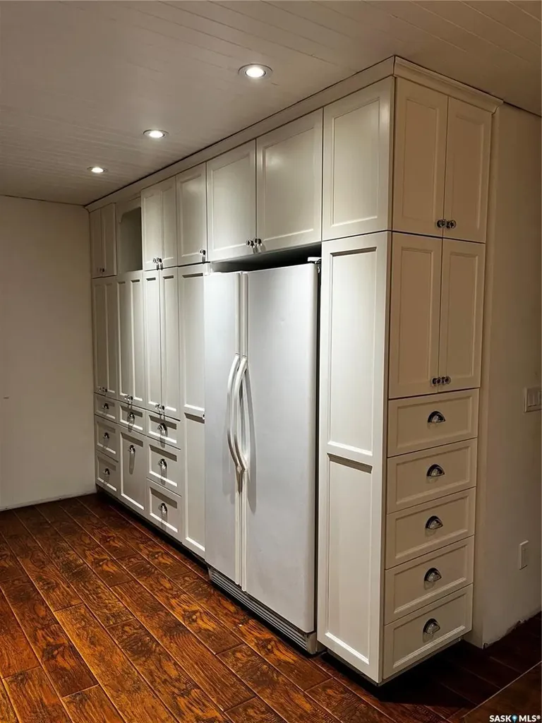 1306 Assiniboia Avenue Grenfell SK S0G 2B0
