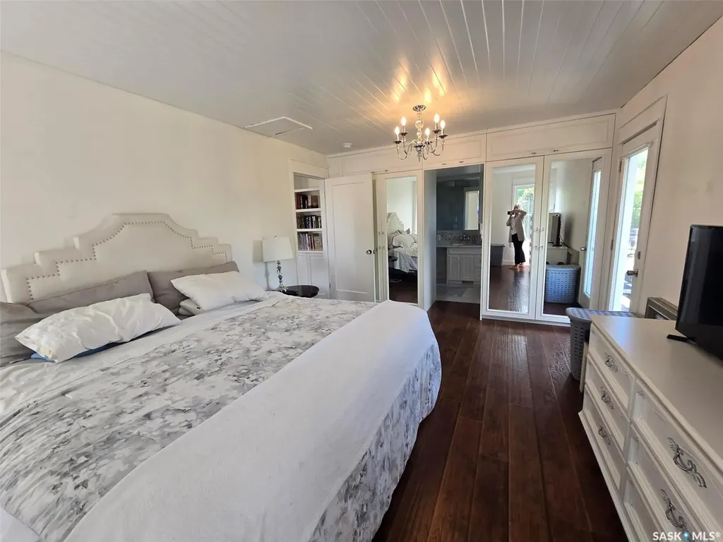 1306 Assiniboia Avenue Grenfell SK S0G 2B0