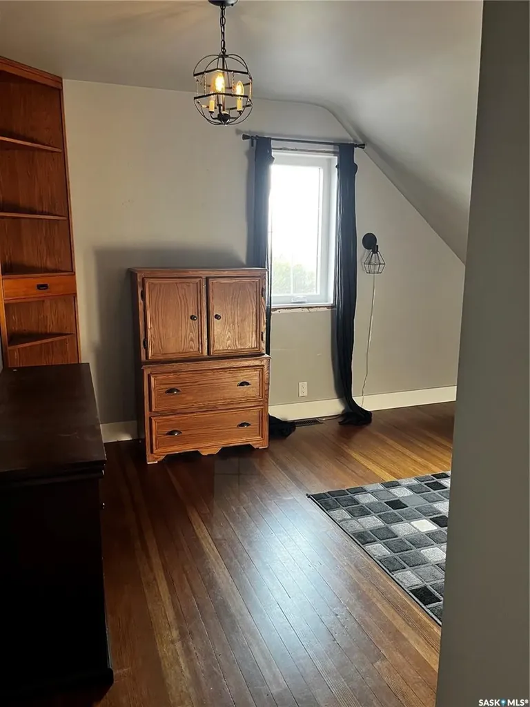 1306 Assiniboia Avenue Grenfell SK S0G 2B0