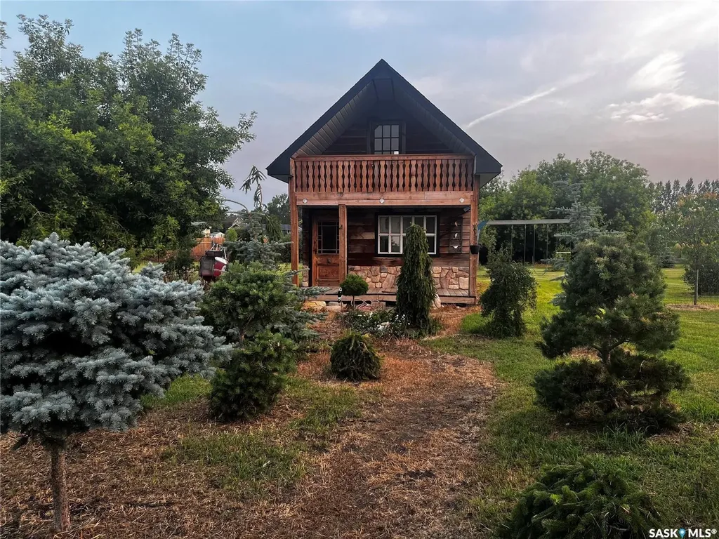1306 Assiniboia Avenue Grenfell SK S0G 2B0