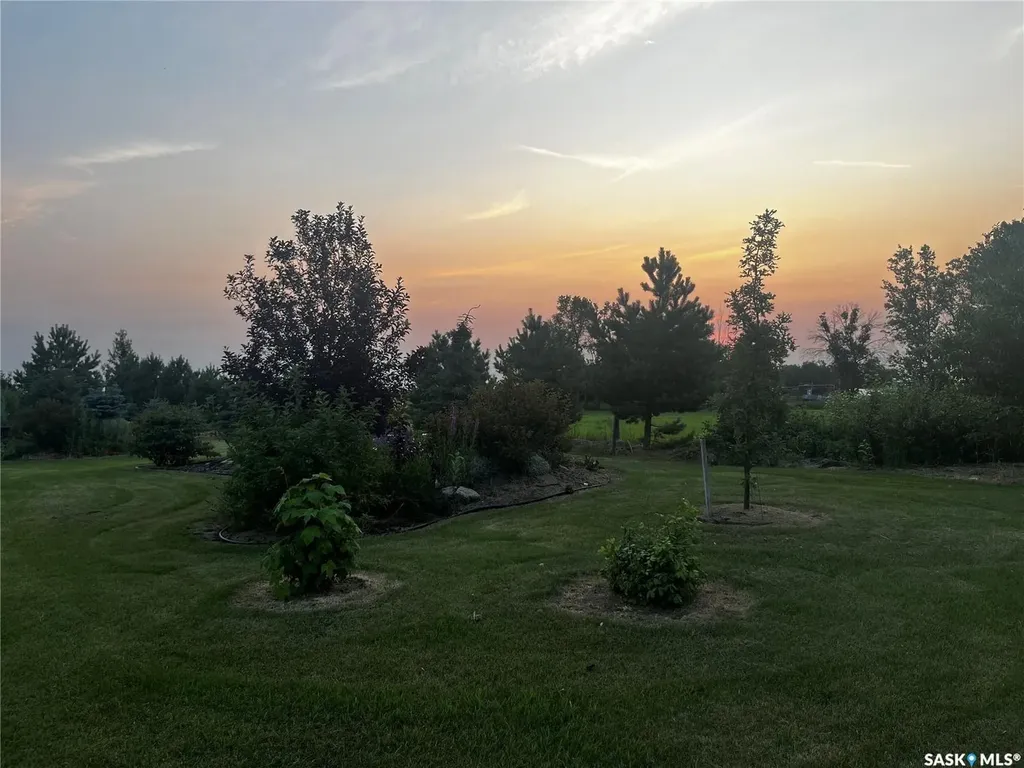 1306 Assiniboia Avenue Grenfell SK S0G 2B0