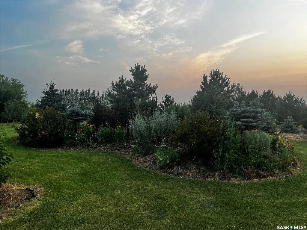 1306 Assiniboia Avenue Grenfell SK S0G 2B0