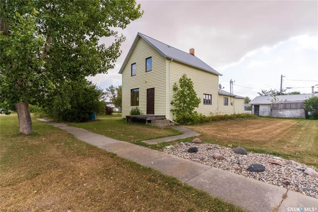 116 Rouleau Street Rouleau SK S0G 4H0