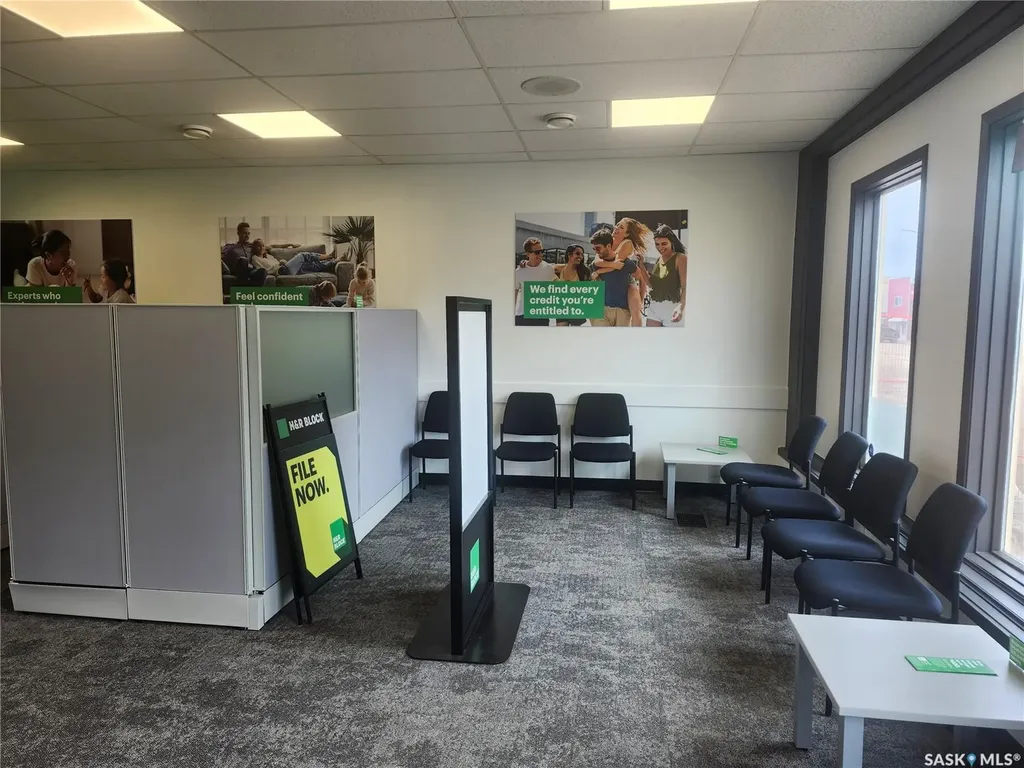 324 Centre Street Assiniboia SK S0H 0B0