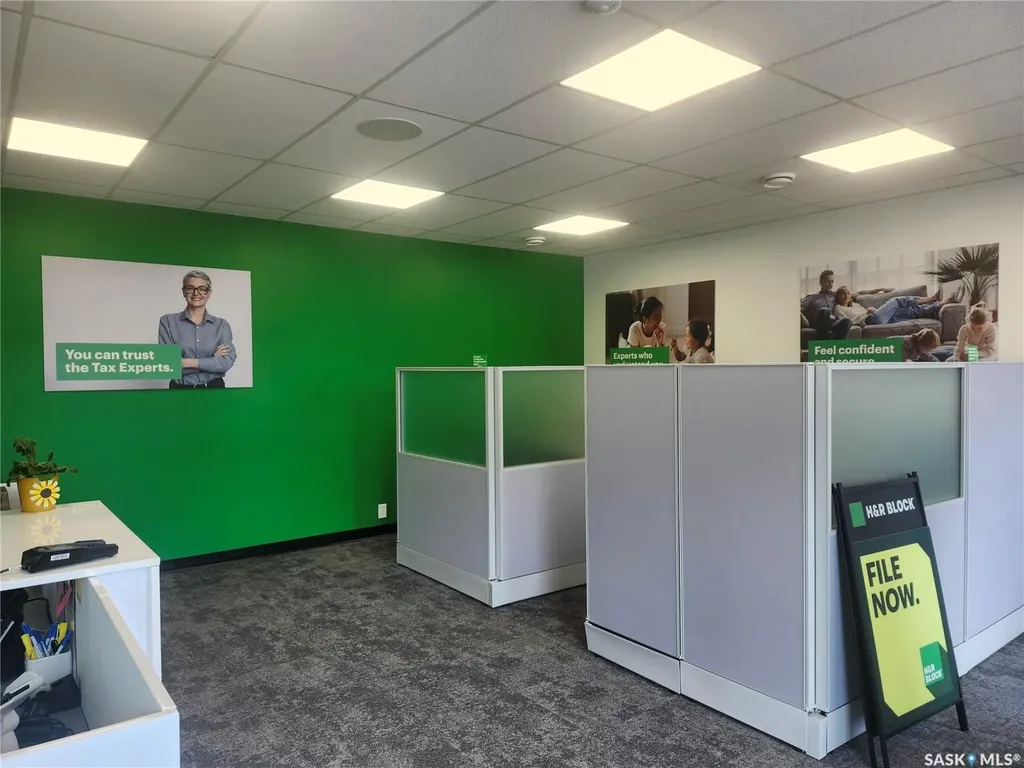 324 Centre Street Assiniboia SK S0H 0B0