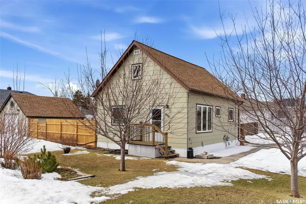 800 Pheasant Street Grenfell SK S0G 2B0