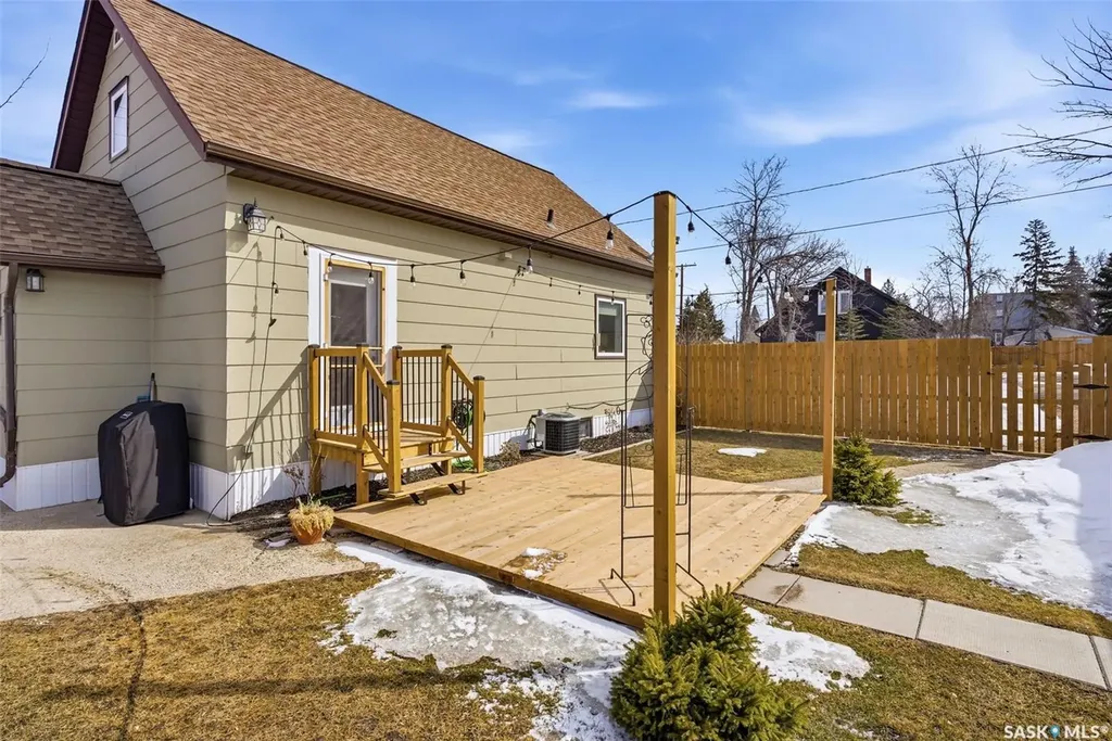 800 Pheasant Street Grenfell SK S0G 2B0