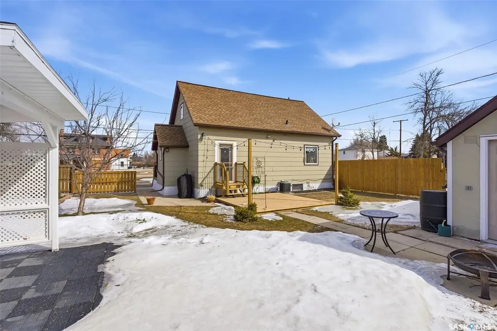 800 Pheasant Street Grenfell SK S0G 2B0