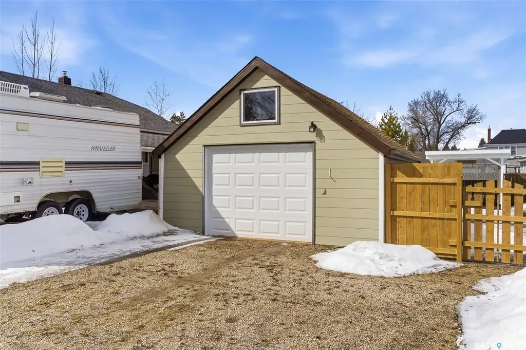 800 Pheasant Street Grenfell SK S0G 2B0