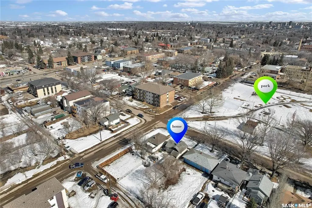 203 U Avenue S Saskatoon SK S7M 1R8