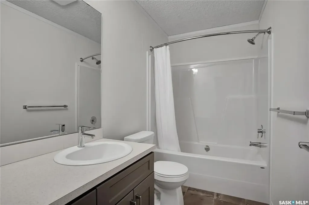 1524 Rayner Avenue Saskatoon SK S7N 2P8