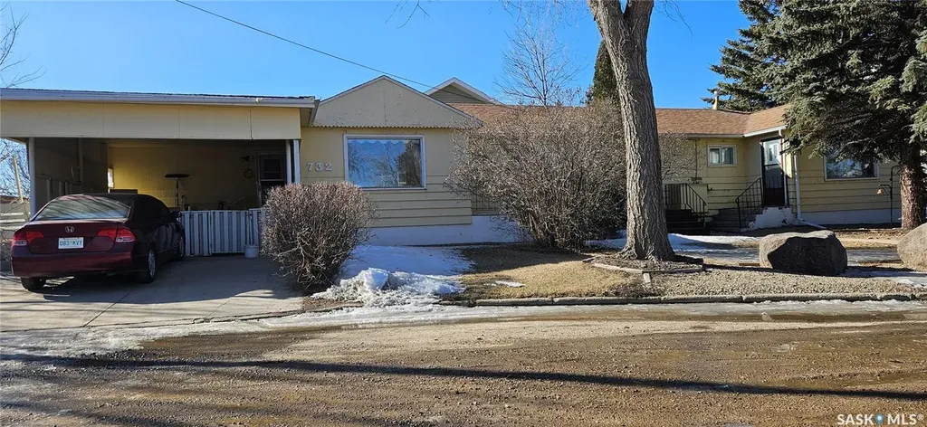732 97th Street Tisdale SK S0E 1T0