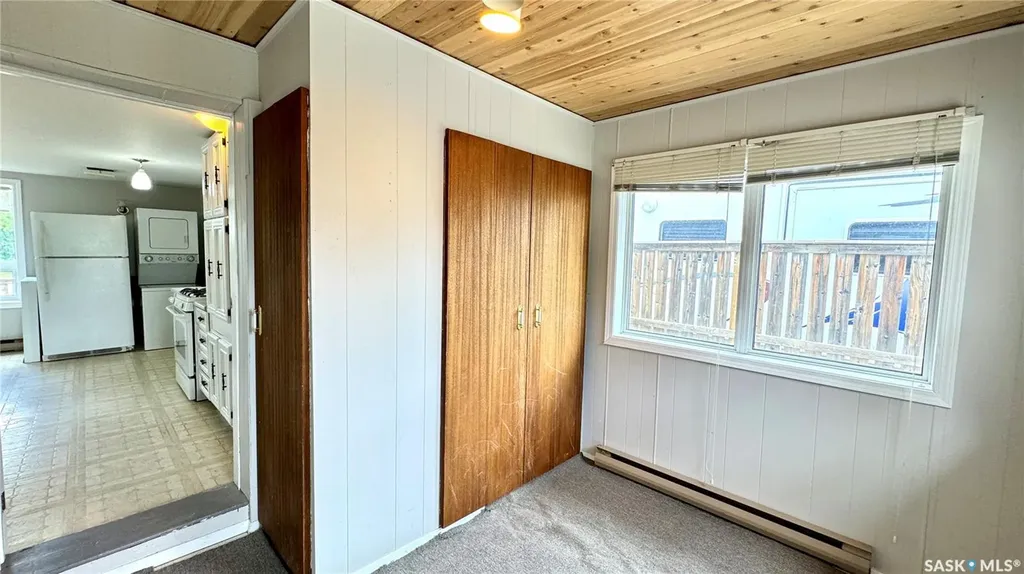 209 1st Street E Dinsmore SK S0L 0T0