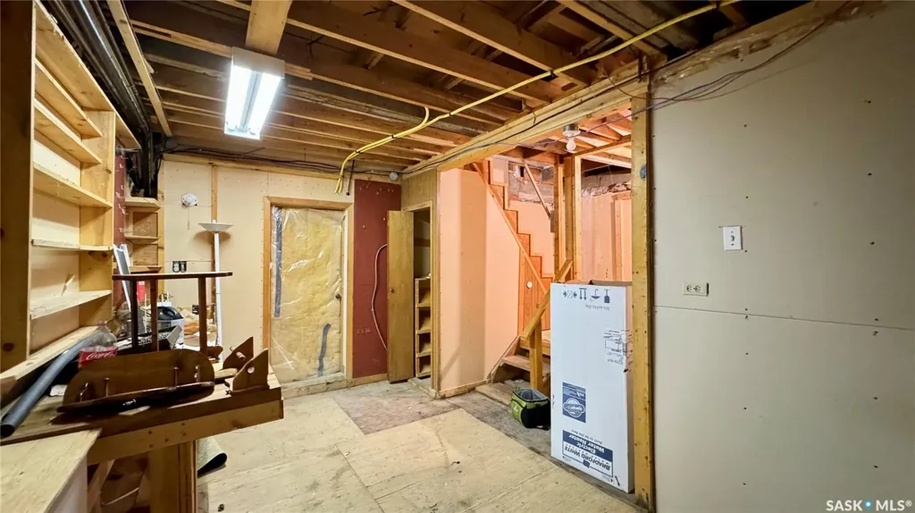 209 1st Street E Dinsmore SK S0L 0T0