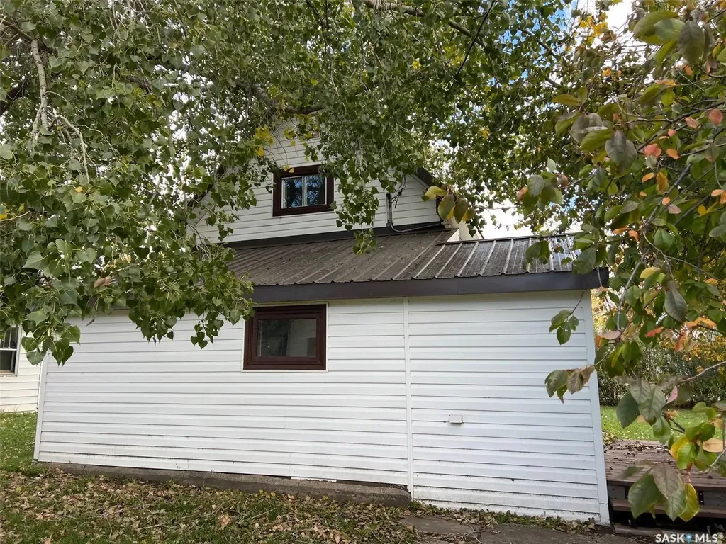 311 1st Street W Wilkie SK S0K 4W0