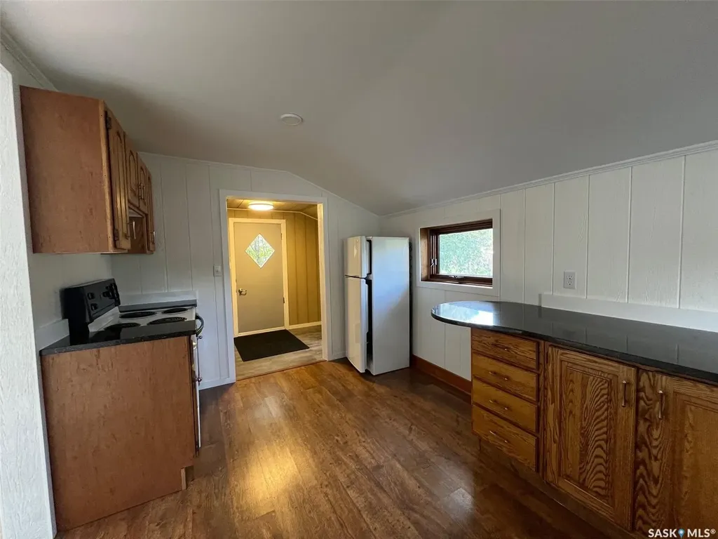 311 1st Street W Wilkie SK S0K 4W0