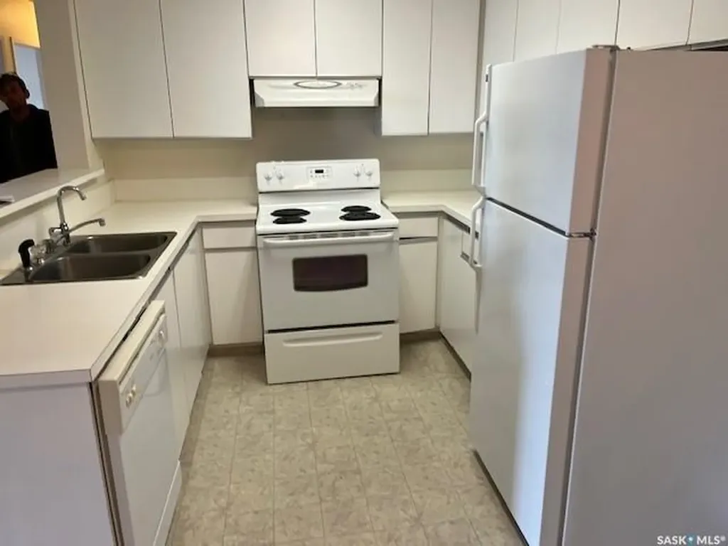 302 8th Avenue SW Biggar SK S0K 0M0