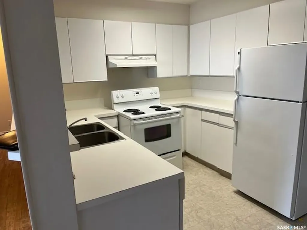 302 8th Avenue SW Biggar SK S0K 0M0