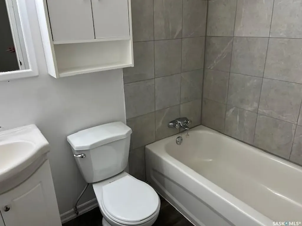 319 8th Avenue SW Biggar SK S0K 0M0