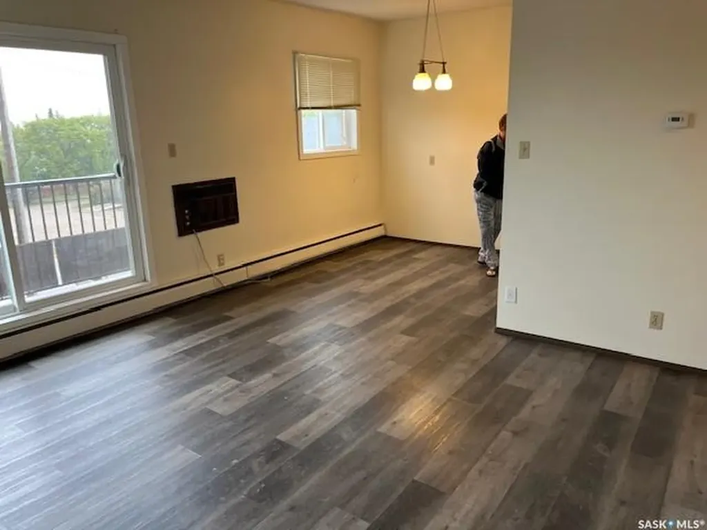 319 8th Avenue SW Biggar SK S0K 0M0