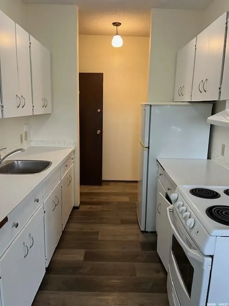 319 8th Avenue SW Biggar SK S0K 0M0