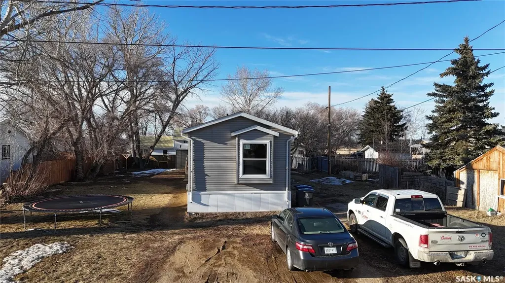 219B King Street Broderick SK S0H 0L0
