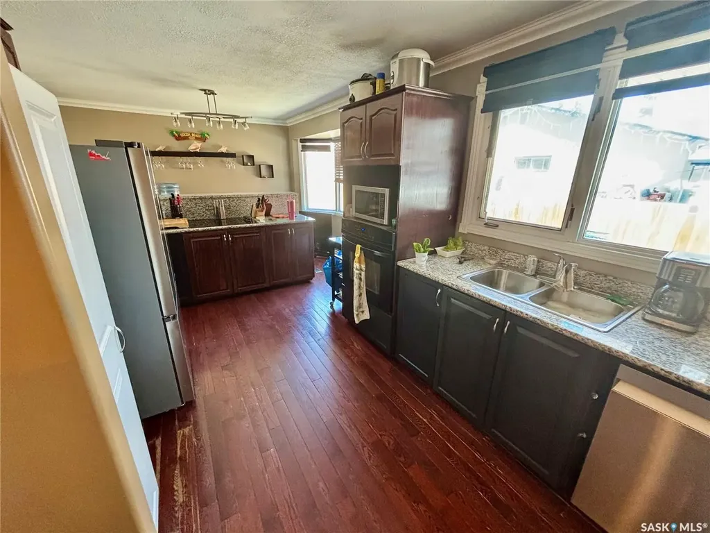 1 Davidson Crescent Saskatoon SK S7L 3Z9