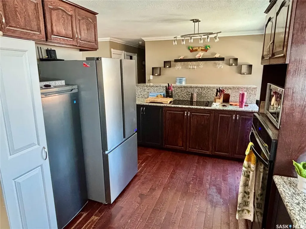 1 Davidson Crescent Saskatoon SK S7L 3Z9