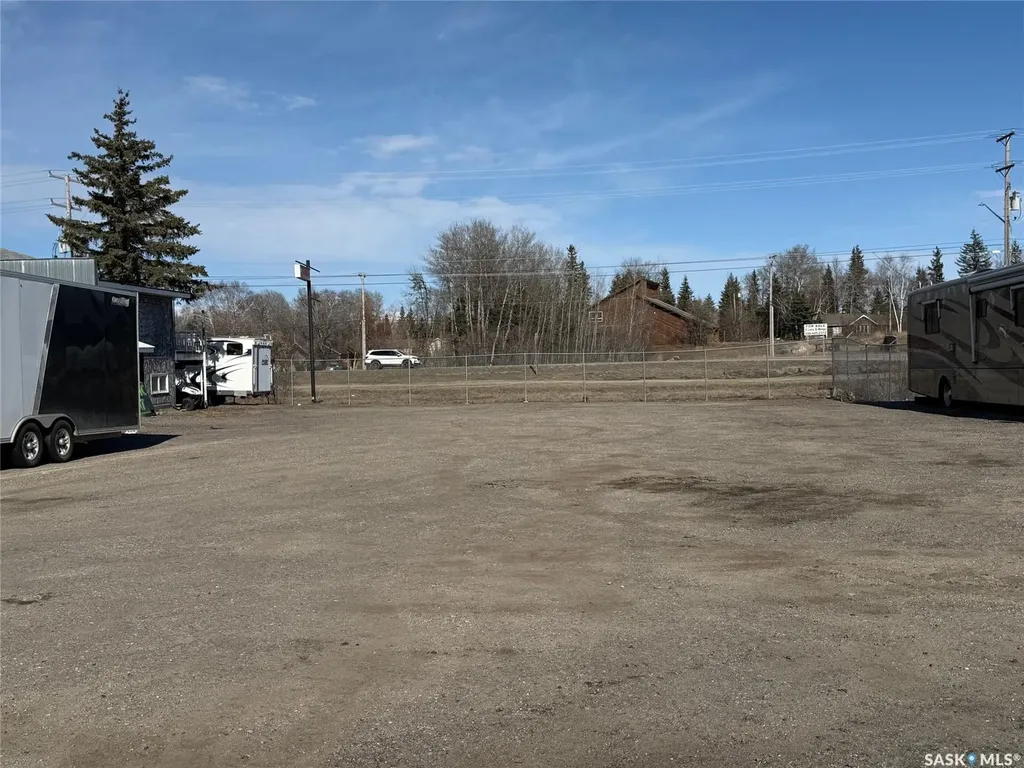 310 Husky Avenue Air Ronge SK S0J 3G0